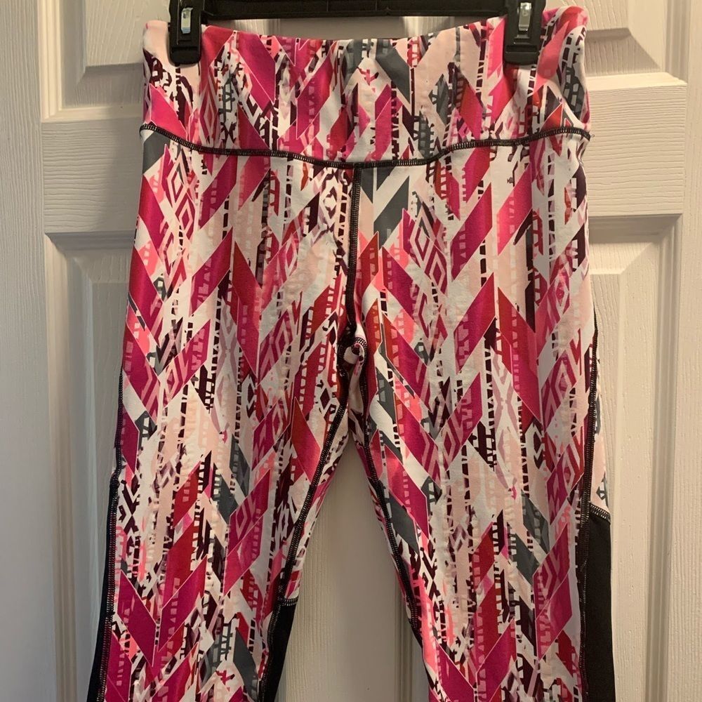 Victoria’s‎ Secret VXS Sport knockout crop leggings